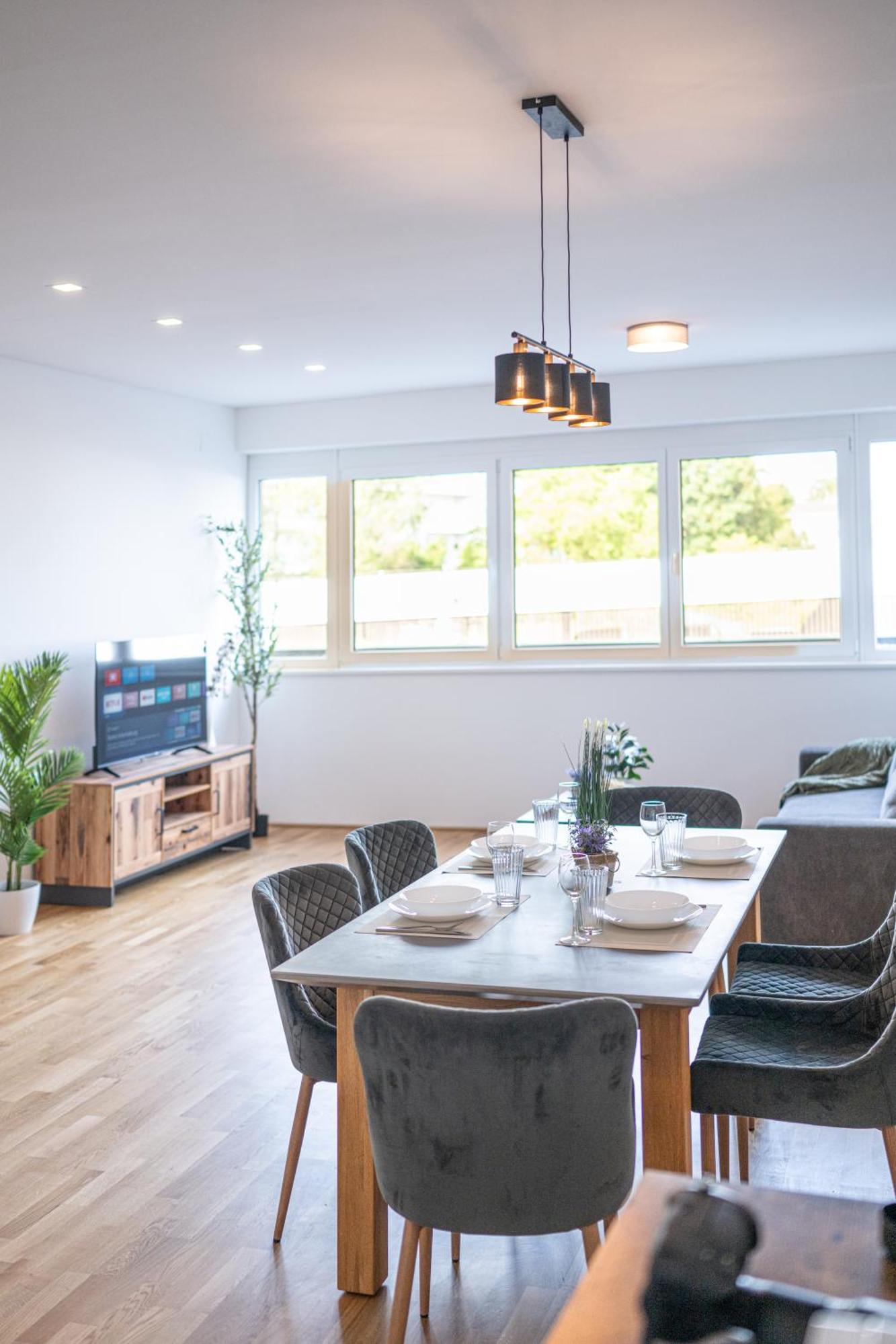 Apartment Free Parking, Luxury Beds, Nespresso, Netflix